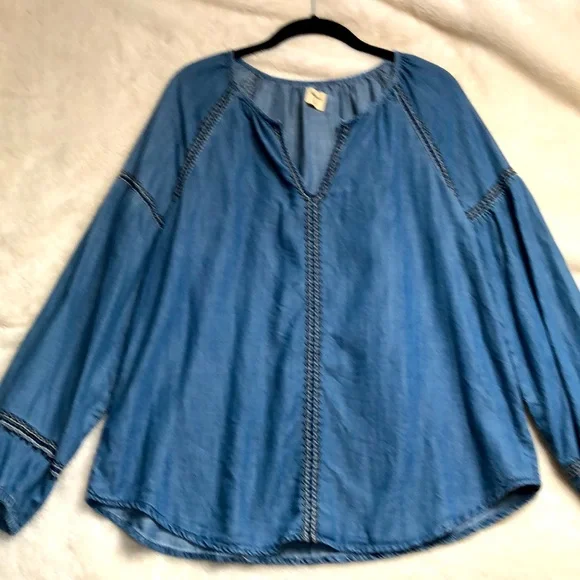 Gap Boho Embroidered Peasant Top Medium Balloon Sleeve - Picture 6 of 13